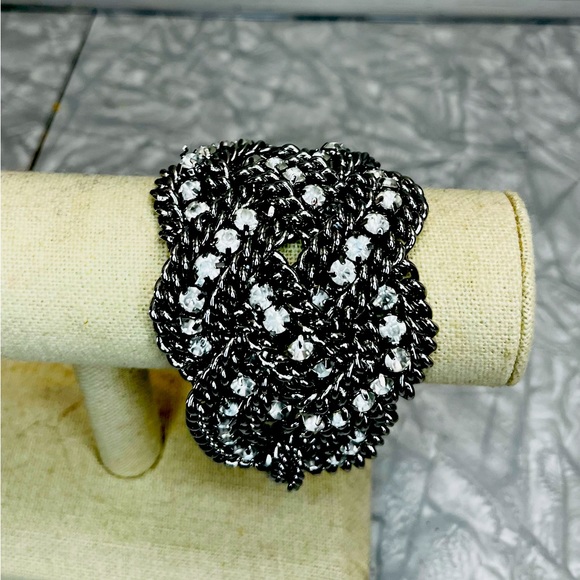 Stella & Dot cuff bracelet - Picture 1 of 3